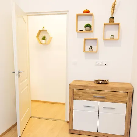 Joseph Hideaway 아파트