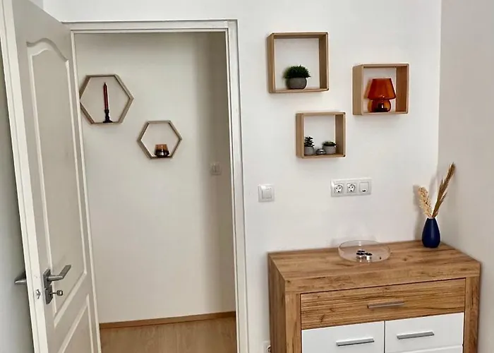 Joseph Hideaway Apartament *