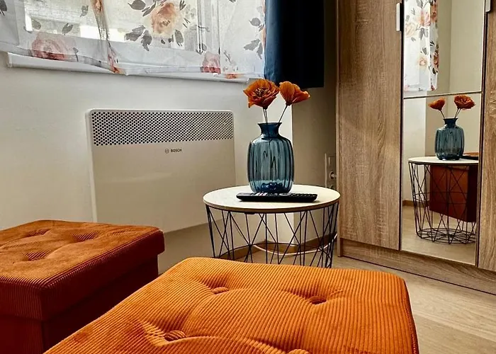 Joseph Hideaway Apartament *