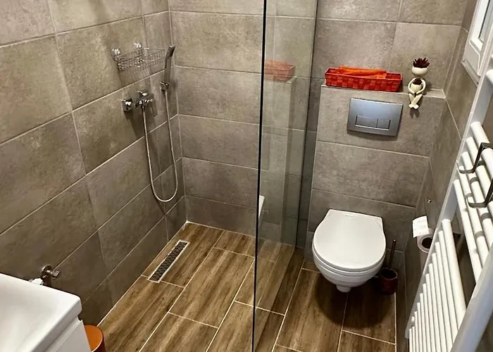 Apartament Joseph Hideaway *